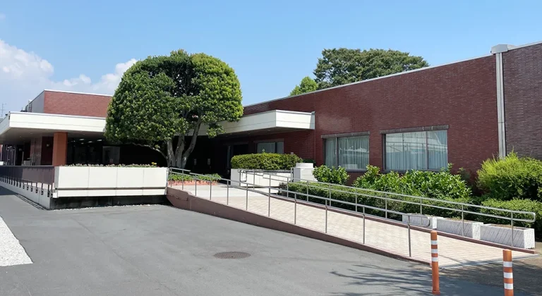 瑞江葬儀所の外観