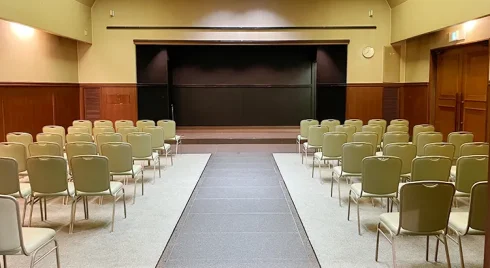 八王子市斎場の式場写真