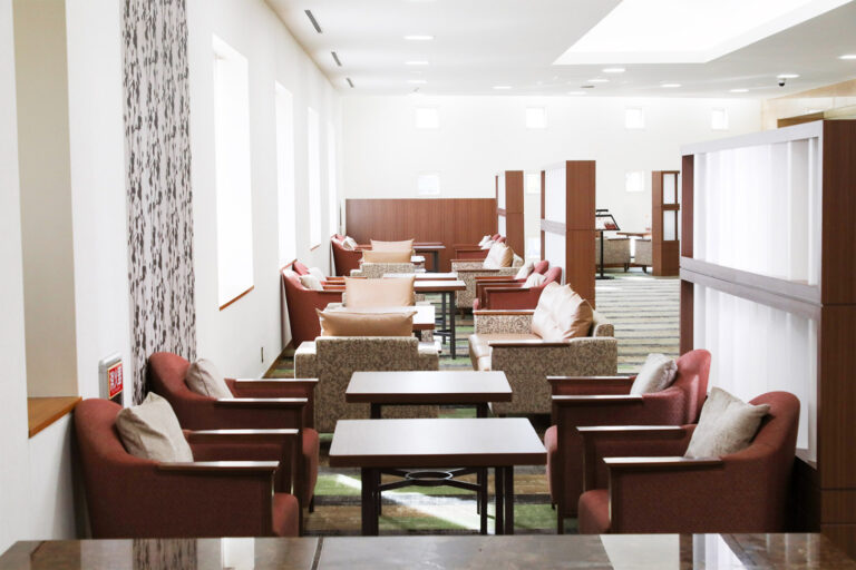 堀ノ内斎場のラウンジ