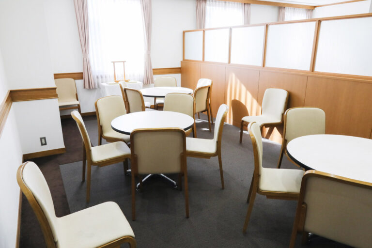 堀ノ内斎場の休憩室