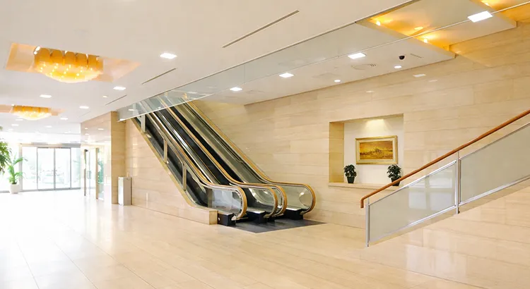 堀ノ内斎場のロビー