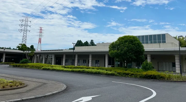 印西斎場の外観