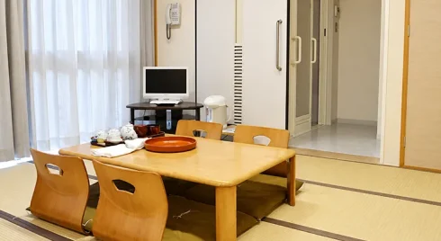 八王子市 楢原斎場の控室写真