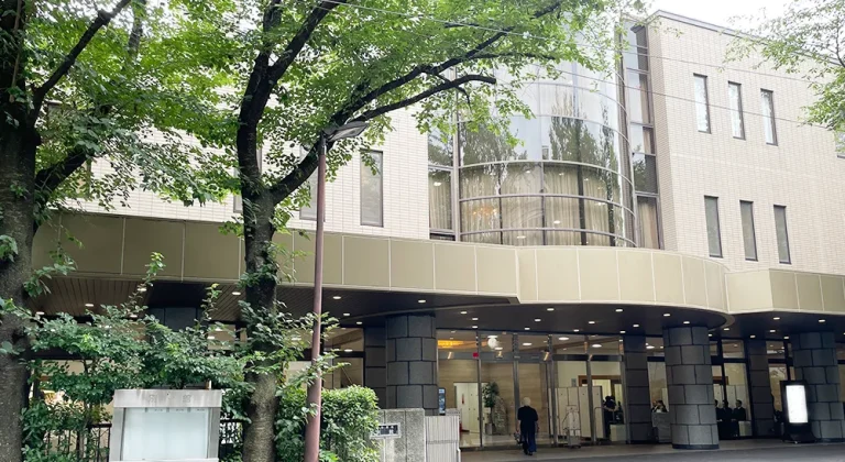 落合斎場の外観