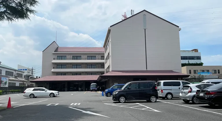 戸田葬祭場の外観