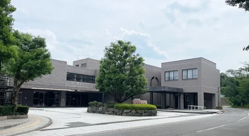 所沢市斎場の外観写真