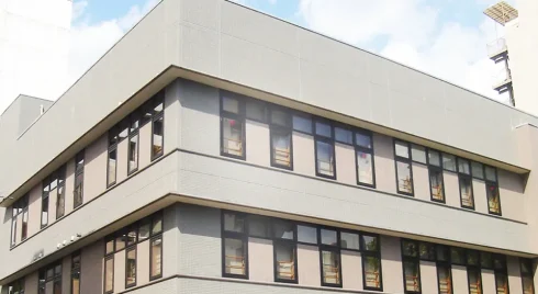 徳雲会館の外観写真