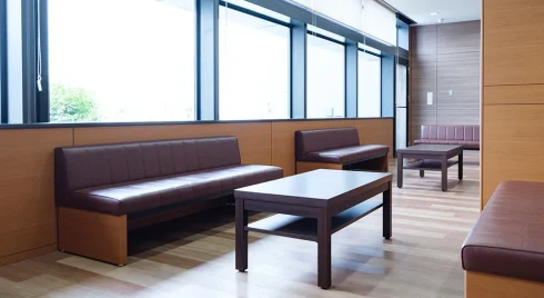 しおかぜホール茜浜のロビー写真