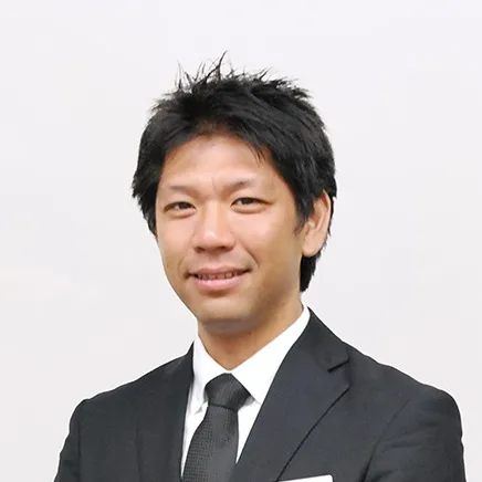 葬祭プランナーの真野 裕輝