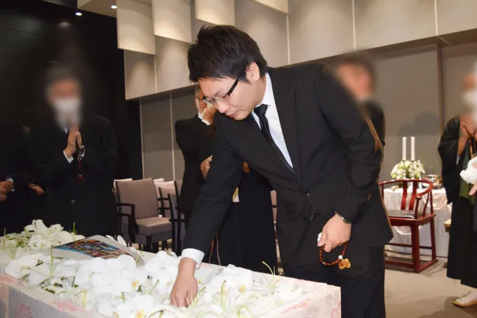 お花入れの様子