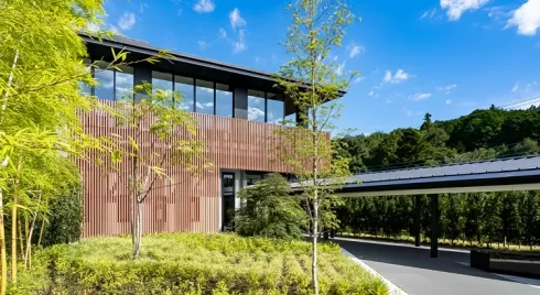 越生斎場の外観写真