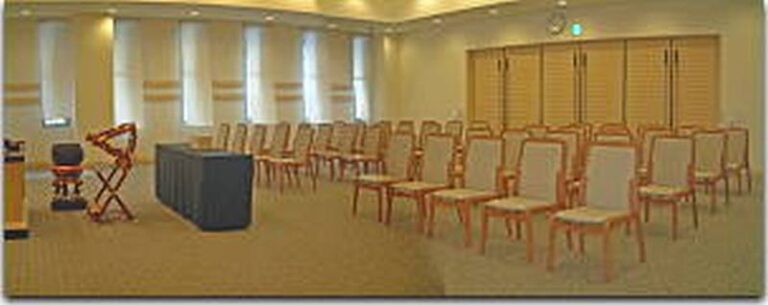 高槻市立葬祭センターの第一式場