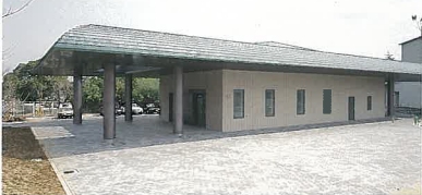 大阪市立瓜破斎場の式場外観