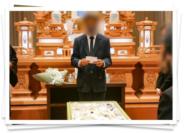 手紙を読み上げるお孫さん
