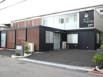 ホール縁の外観写真