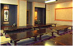 東泉寺 道心館の広間写真