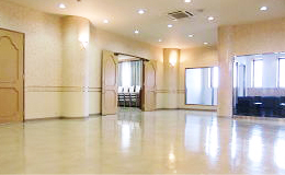 羅漢会館の式場前ロビー写真