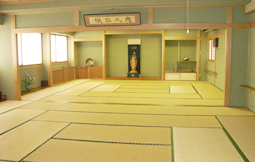 了然寺会館の控え室写真