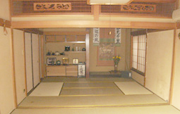 専浄寺の控え室写真