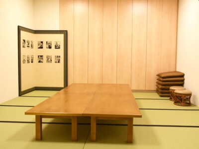 一行院 千日谷会堂の控室写真