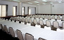 観蔵院 瑠璃光会館のホール写真